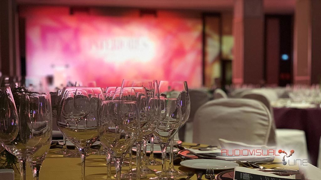 Montaje de iluminación y sonido para la V entrega de Premios de la Revista Interiores